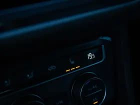 Volkswagen Tiguan Allspace 1.5 TSI Highline Business R 7p. , 7 persoons, Adaptive cruise, Panoramadak, R-line thumbnail 22