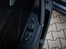 Volkswagen Tiguan Allspace 1.5 TSI Highline Business R 7p. , 7 persoons, Adaptive cruise, Panoramadak, R-line thumbnail 25