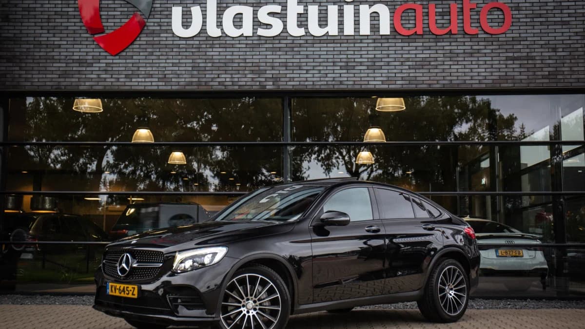 Mercedes-Benz GLC Coupé 250 4MATIC Prestige , AMG-styling, 360° camera, Burmester, schuif/kanteldak, Zwart/rood leder, — foto 1