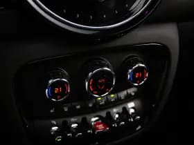 MINI Clubman 1.5 Cooper MINI Yours , Trekhaak, Panoramadak, Harman & Kardon, thumbnail 17