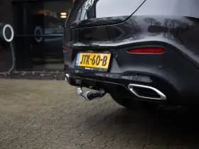 Mercedes-Benz GLC Coupé 400e 4MATIC AMG Line , Panoramadak, Burmester, Trekhaak, VOL! thumbnail 32