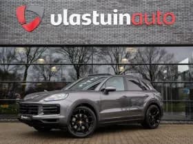 Porsche Cayenne 3.0 E-Hybrid , Sport Chrono, Luchtvering, Softclose, HUD, Pano,
