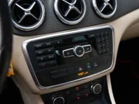 Mercedes-Benz GLA 180 Ambition , Trekhaak, Leer, Achteruitrijcamera thumbnail 13