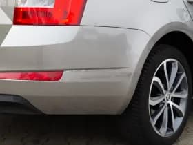 Škoda Octavia Combi 1.6 TDI Greentech Edition Businessline , Panoramadak, Trekhaak, Achteruitrijcamera, thumbnail 24