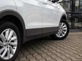 Volkswagen T-Cross 1.0 TSI Life , Side Assist, Adap. Cruise, Carplay, thumbnail 9