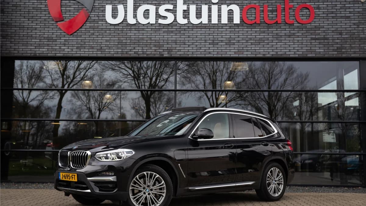 BMW X3 xDrive30e eDrive Edition — foto 1