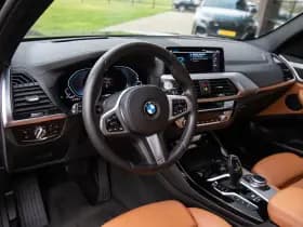 BMW X3 xDrive30e eDrive Edition thumbnail 4