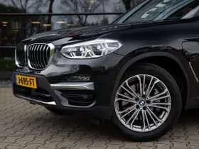 BMW X3 xDrive30e eDrive Edition thumbnail 8