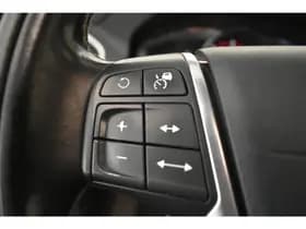 Volvo XC60 2.0 D4 R-Design Panodak Camera Leder NL Auto € 1930.- rest BPM thumbnail 20