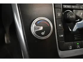 Volvo XC60 2.0 D4 R-Design Panodak Camera Leder NL Auto € 1930.- rest BPM thumbnail 27