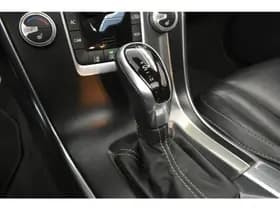 Volvo XC60 2.0 D4 R-Design Panodak Camera Leder NL Auto € 1930.- rest BPM thumbnail 28