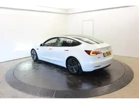 Tesla Model 3 Long Range 75 kWh 351Pk El aKlep + Seats Camera Leder thumbnail 10