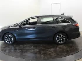 Kia Ceed 1.6 GDI PHEV Dynamic thumbnail 17