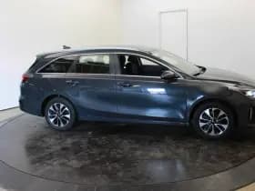 Kia Ceed 1.6 GDI PHEV Dynamic thumbnail 18