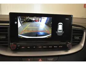 Kia Ceed 1.6 GDI PHEV Dynamic thumbnail 3