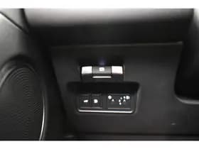 Land Rover Discovery Sport 1.5 P300e PHEV Dynamic SE Pano El. AKlep 360° Camera Virtual Vol Leer Stoelverwarming thumbnail 27