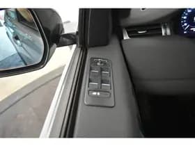 Land Rover Discovery Sport 1.5 P300e PHEV Dynamic SE Pano El. AKlep 360° Camera Virtual Vol Leer Stoelverwarming thumbnail 29