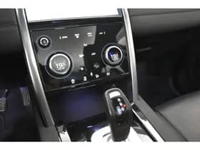 Land Rover Discovery Sport 1.5 P300e PHEV Dynamic SE Pano El. AKlep 360° Camera Virtual Vol Leer Stoelverwarming thumbnail 34