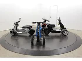 Move Brommobiel 45 2PK 90 km actieradius Geen Helm Plicht!! thumbnail 3