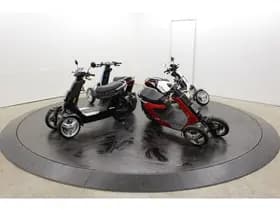 Move Brommobiel 45 2PK 90 km actieradius Geen Helm Plicht!! thumbnail 4