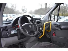 Volkswagen Crafter 35 2.0 TDI L2H2 BPM € 6240.- excl BTW Vrij 9Pers Rolstoelbus Camper thumbnail 3