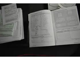 Volkswagen Caddy 2.0 TDI Highline pdc Nw staat Dealer onderhouden thumbnail 12