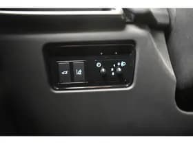 Jaguar F-PACE 2.0 Prestige 20 D 180 PK Lage Kilometers NAP thumbnail 37