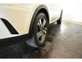 Kia Sorento 1.6 T-GDI Plug-in Hybrid 4WD ExecutiveLine thumbnail 36