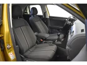 Volkswagen T-Roc 1.0 TSI Style 2-Tone Camera Apple Carplay Adapt-cruise Clima 1e eigenaar thumbnail 26