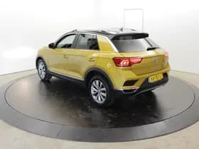 Volkswagen T-Roc 1.0 TSI Style 2-Tone Camera Apple Carplay Adapt-cruise Clima 1e eigenaar thumbnail 46