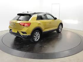 Volkswagen T-Roc 1.0 TSI Style 2-Tone Camera Apple Carplay Adapt-cruise Clima 1e eigenaar thumbnail 54