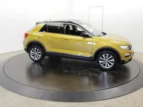 Volkswagen T-Roc 1.0 TSI Style 2-Tone Camera Apple Carplay Adapt-cruise Clima 1e eigenaar thumbnail 61