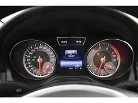 Mercedes-Benz CLA 200 Schaal stoelen 157PK APK 2027 Panodak Navi winterwielen set thumbnail 25