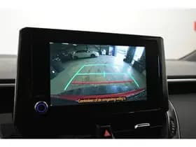 Toyota Corolla 1.8 Hybrid Premium Head-Up Virtual EL aKlep Bi-Tone Cam Cruise Stoel + Stuur Ver Navi thumbnail 4