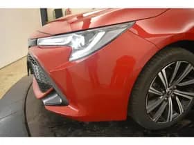 Toyota Corolla 1.8 Hybrid Premium Head-Up Virtual EL aKlep Bi-Tone Cam Cruise Stoel + Stuur Ver Navi thumbnail 32