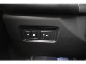 Jaguar F-PACE 2.0 P400e PHEV AWD R DynamicS Pano Vol Leder El A-klep + Stoelen Meridian Sound Dhoek thumbnail 35