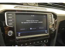 Volkswagen Passat GTE SOH 88% Virtual Trekh apk 02-2027 Leer Panodak Camera NAP thumbnail 22