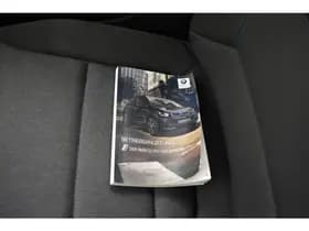 BMW I3 Exec. 120Ah 42Kwh Warmtepomp Camera Navi Stoelverw thumbnail 35