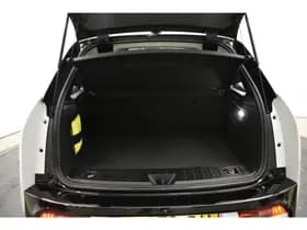 BMW I3 Exec. 120Ah 42Kwh Warmtepomp Camera Navi Stoelverw thumbnail 45