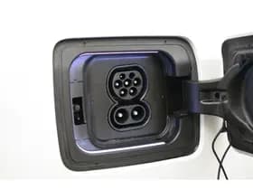 BMW I3 Exec. 120Ah 42Kwh Warmtepomp Camera Navi Stoelverw thumbnail 46