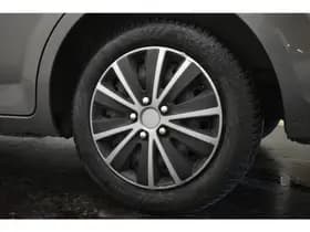 Ford Mondeo 161PK Titanium Dealer onderhouden Groot Navi incl set Nieuwe All Season thumbnail 10