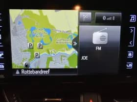 Toyota C-HR 1.8 Hybr Bi-Tone Plus APK 03-2027 VolLeder JBL Sound Camera Stoel Ver Dhoek Detectie thumbnail 7