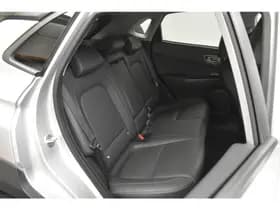 Hyundai Kona EV Premium 64 kWh Warmtepomp Trekhaak SOH 100% 3-Fase CCS Laden Leder Camera thumbnail 36