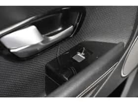 Land Rover Range Rover Evoque 2.0 Si 4WD Black Pack thumbnail 24