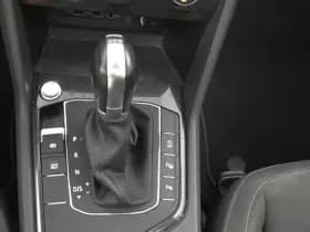 Volkswagen Tiguan Allspace 1.4 TSI 7p EL Trekh+aKlep Virtual Head-Up Camera Pano Discpro navi thumbnail 12