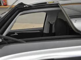 Volkswagen Tiguan Allspace 1.4 TSI 7p EL Trekh+aKlep Virtual Head-Up Camera Pano Discpro navi thumbnail 3