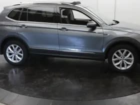 Volkswagen Tiguan Allspace 1.4 TSI 7p EL Trekh+aKlep Virtual Head-Up Camera Pano Discpro navi thumbnail 56