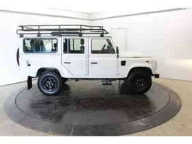 Land Rover Defender 2.4 TD 110 SW E 7 P thumbnail 11