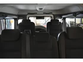 Land Rover Defender 2.4 TD 110 SW E 7 P thumbnail 4