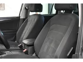 Volkswagen Tiguan 1.5 TSI ACT Highline Trekh Elk A-klep Navi Virtual Cockpit thumbnail 16